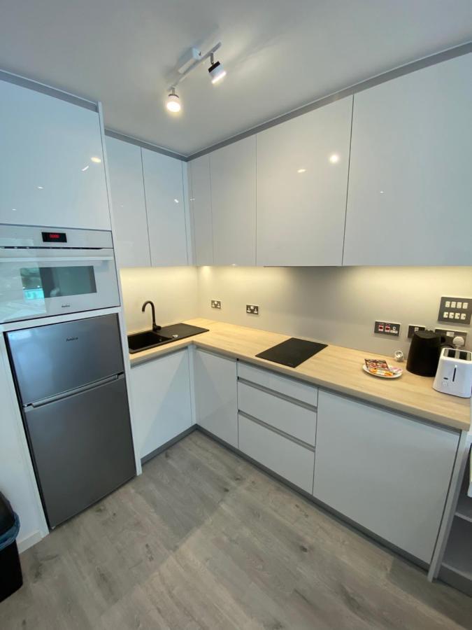 Modern Studio Apartment At The Hub Gibraltar Exterior foto